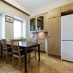 Old Town Apartment Aia 5A